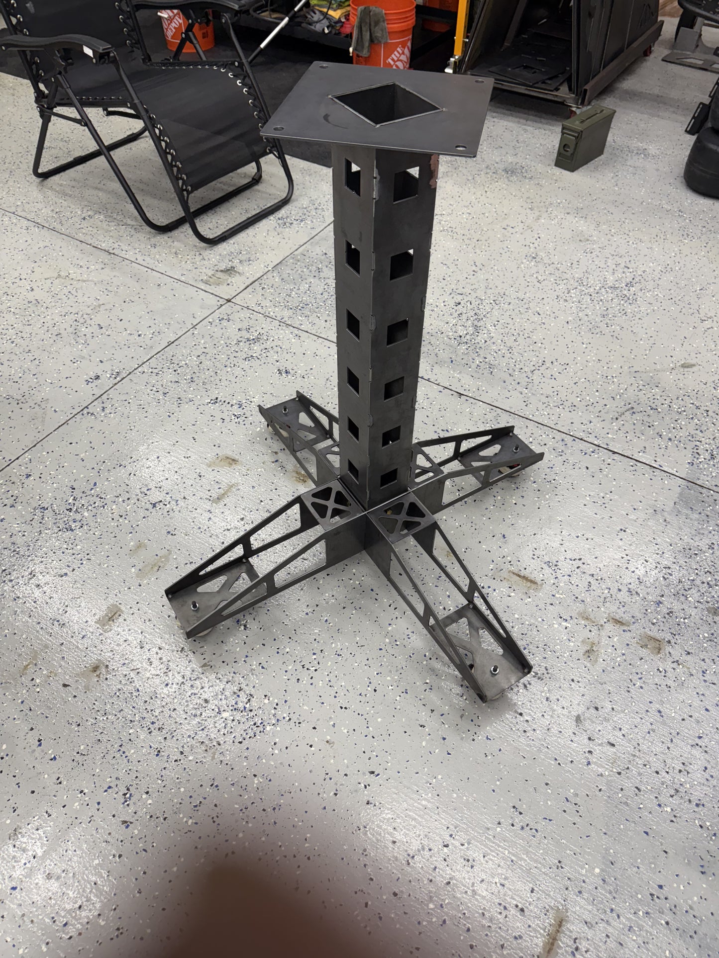 Belt grinder pedestal stand